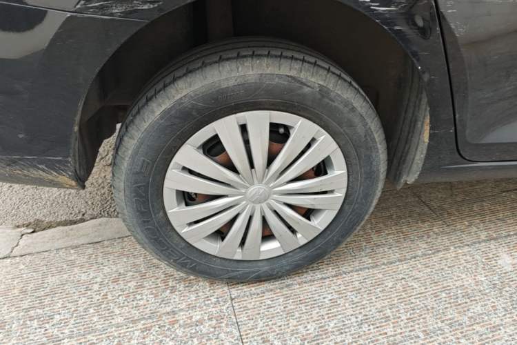 Used Volkswagen Santana 2018 1.5L Manual Fashion Edition Right Rear Wheel Hub