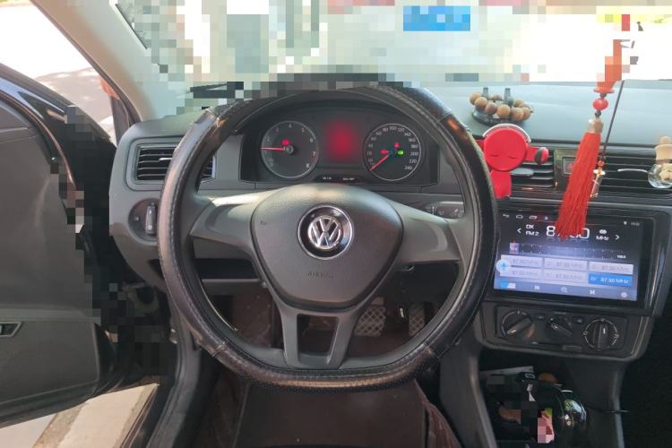 Used Volkswagen Santana 2018 1.5L Automatic Fashion Edition Steering Wheel