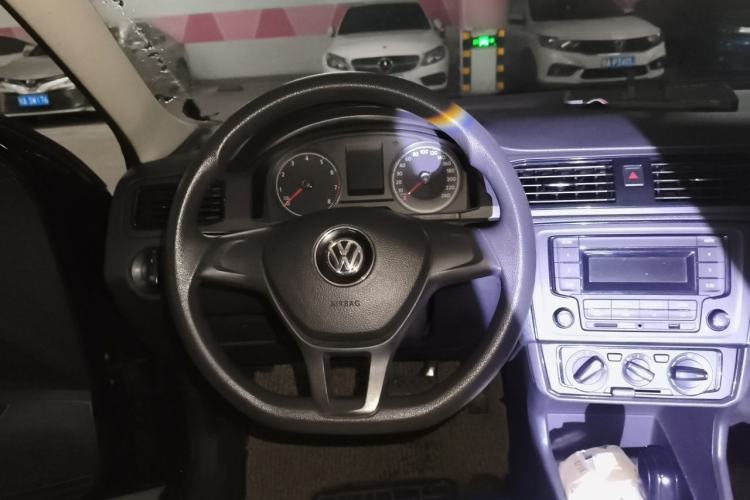 Used Volkswagen Santana 2018 1.5L Automatic Fashion Edition Steering Wheel
