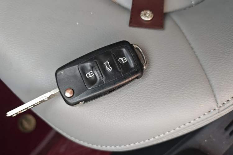 Used Volkswagen Santana 2018 1.5L Manual Fashion Edition Vehicle Key