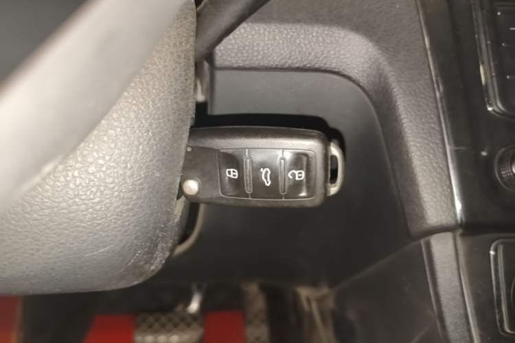 Used Volkswagen Santana 2018 1.5L Automatic Comfort Edition Vehicle Key