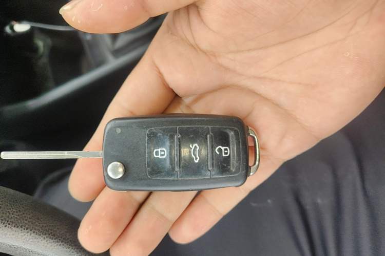 Used Volkswagen Santana 2018 1.5L Manual Fashion Edition Vehicle Key