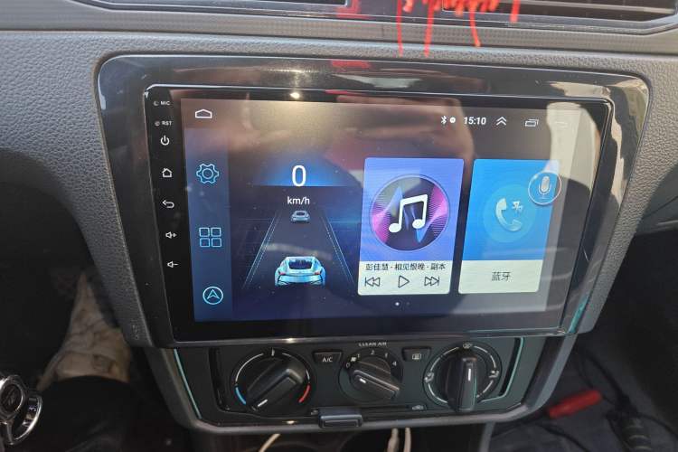 Used Volkswagen Santana 2018 1.5L Automatic Fashion Edition Audio And AC Panel