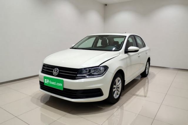 Ojetý Volkswagen Santana 2018 1.5L Manual Fashion Edition