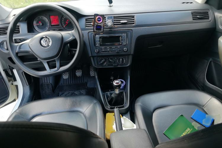 Used Volkswagen Santana 2018 1.5L Manual Fashion Edition Center Console