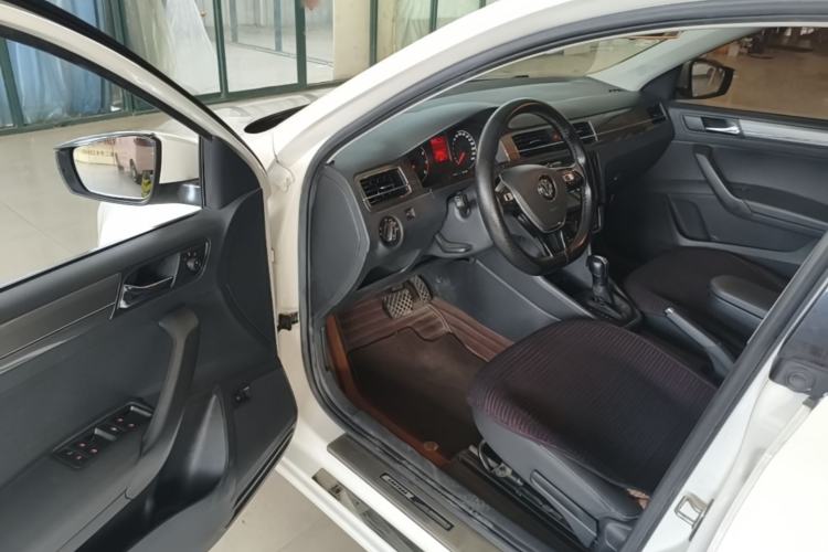 Used Volkswagen Santana 2018 1.5L Automatic Comfort Edition Driver Seat