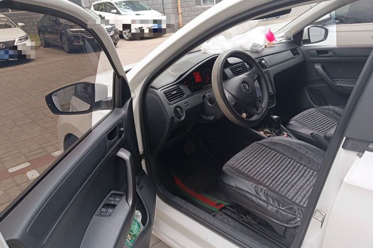 Used Volkswagen Santana 2018 1.5L Automatic Fashion Edition Driver Seat
