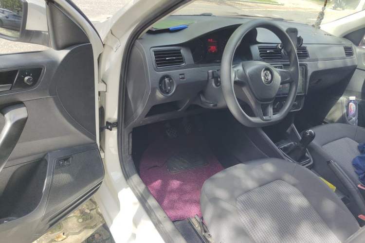Used Volkswagen Santana 2018 1.5L Manual Fashion Edition Driver Seat