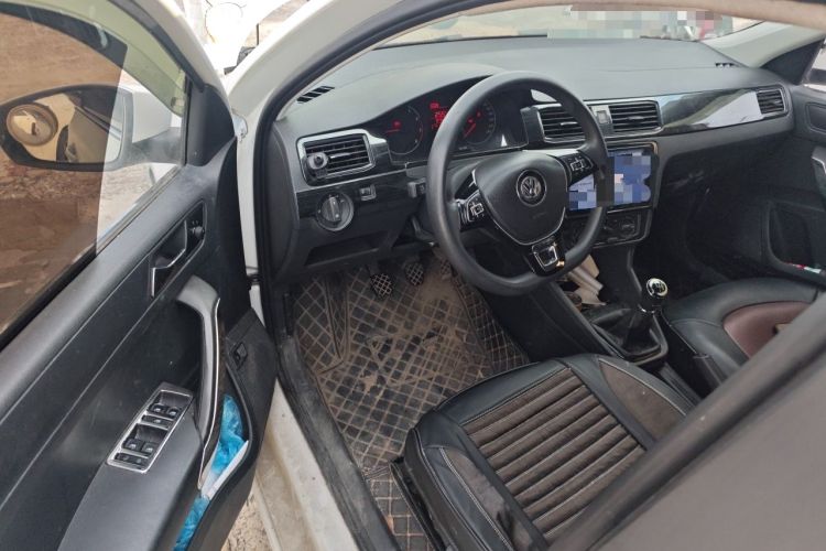 Used Volkswagen Santana 2018 1.5L Manual Fashion Edition Driver Seat