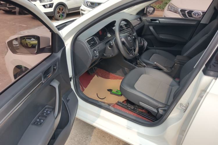 Used Volkswagen Santana 2018 1.5L Automatic Comfort Edition Driver Seat