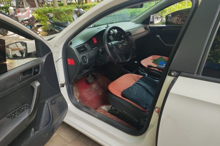 Used Volkswagen Santana 2018 1.5L Automatic Fashion Edition Driver Seat