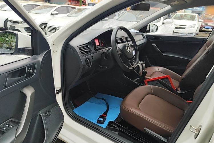 Used Volkswagen Santana 2018 1.5L Manual Fashion Edition Driver Seat