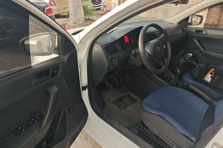 Used Volkswagen Santana 2018 1.5L Manual Fashion Edition Driver Seat