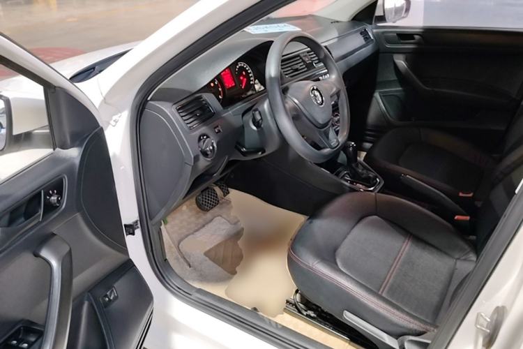 Used Volkswagen Santana 2018 1.5L Automatic Fashion Edition Driver Seat