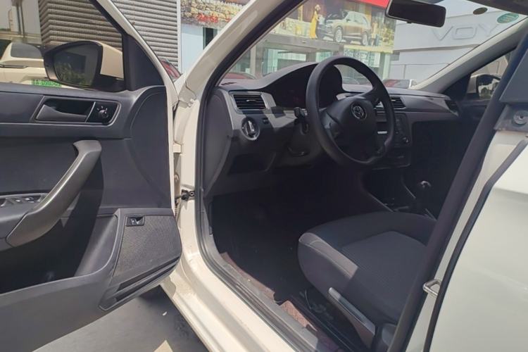 Used Volkswagen Santana 2018 1.5L Manual Fashion Edition Driver Seat