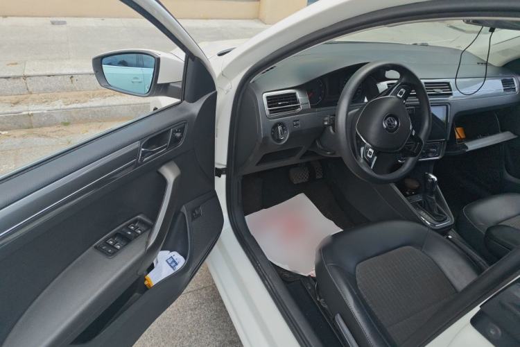Used Volkswagen Santana 2018 1.5L Automatic Comfort Edition Driver Seat