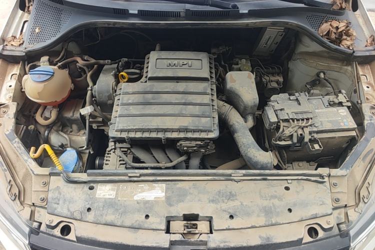 Used Volkswagen Santana 2018 1.5L Manual Fashion Edition Engine Bay