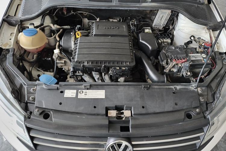Used Volkswagen Santana 2018 1.5L Manual Fashion Edition Engine Bay