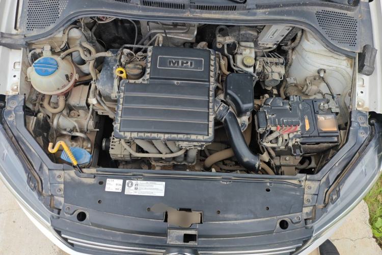 Used Volkswagen Santana 2018 1.5L Manual Fashion Edition Engine Bay