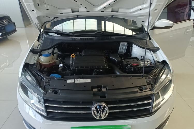 Used Volkswagen Santana 2018 1.5L Automatic Fashion Edition Engine Bay