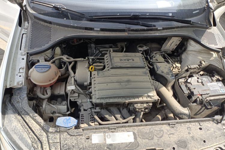 Used Volkswagen Santana 2018 1.5L Automatic Fashion Edition Engine Bay