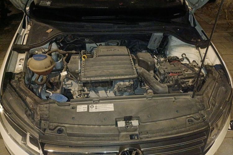 Used Volkswagen Santana 2018 1.5L Automatic Fashion Edition Engine Bay