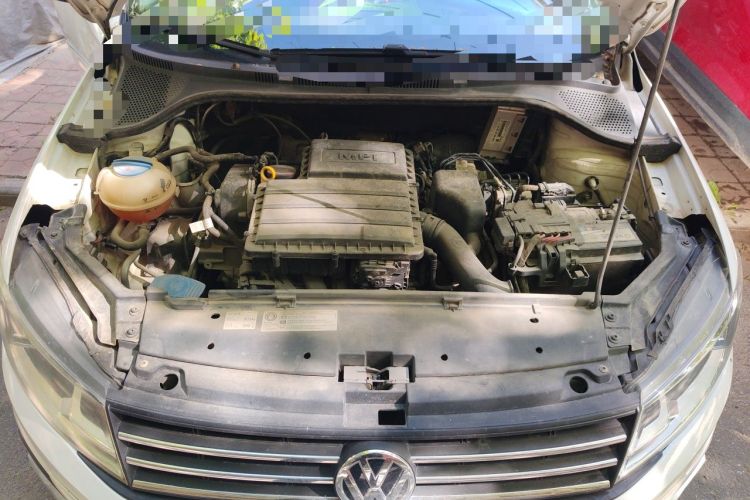 Used Volkswagen Santana 2018 1.5L Automatic Fashion Edition Engine Bay
