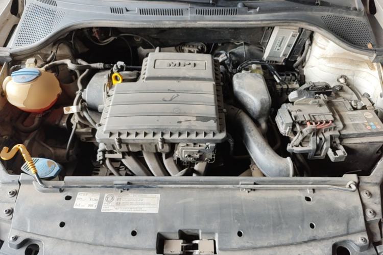 Used Volkswagen Santana 2018 1.5L Automatic Comfort Edition Engine Bay