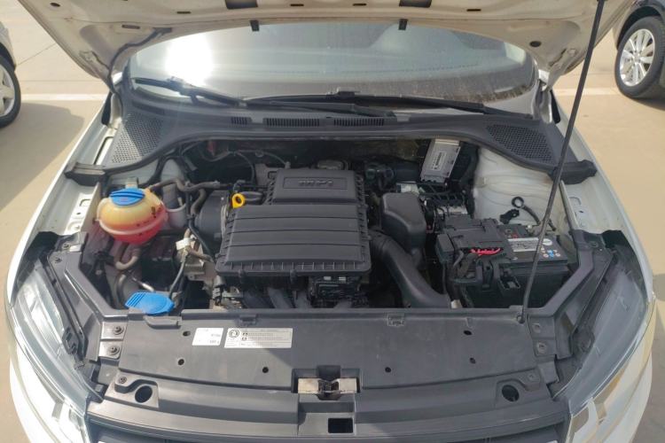 Used Volkswagen Santana 2018 1.5L Manual Fashion Edition Engine Bay
