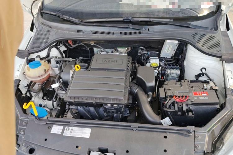 Used Volkswagen Santana 2018 1.5L Manual Comfort Edition Engine Bay