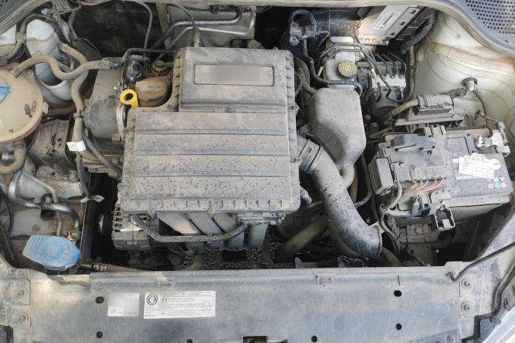 Used Volkswagen Santana 2018 1.5L Automatic Fashion Edition Engine Bay
