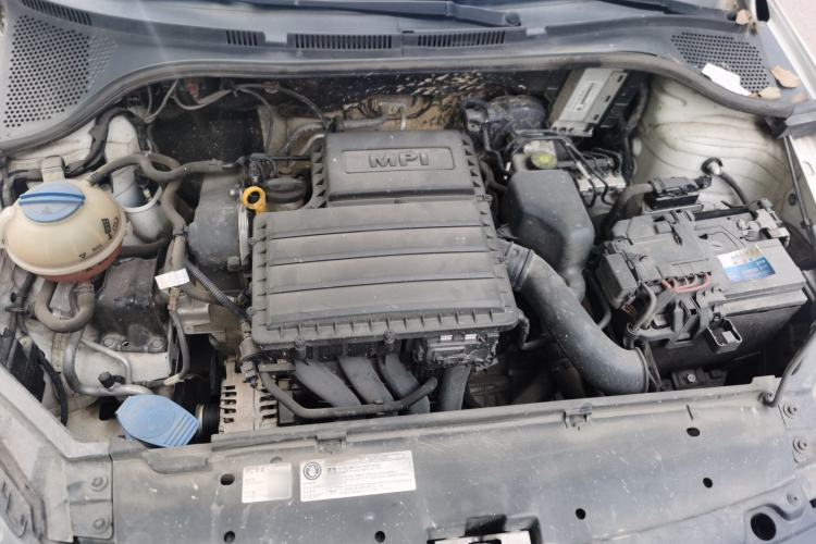 Used Volkswagen Santana 2018 1.5L Automatic Fashion Edition Engine Bay