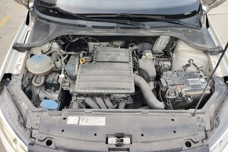 Used Volkswagen Santana 2018 1.5L Manual Comfort Edition Engine Bay