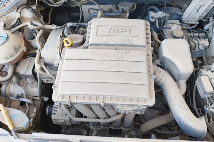 Used Volkswagen Santana 2018 1.5L Manual Fashion Edition Engine Bay