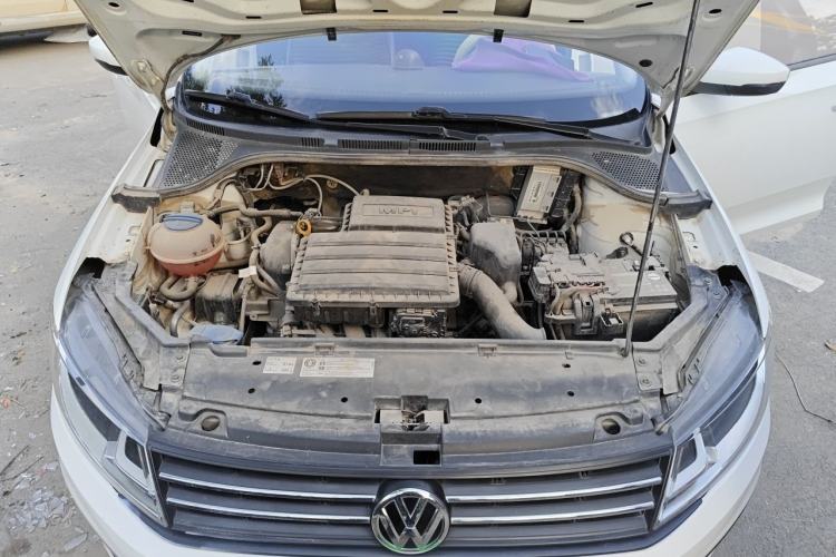 Used Volkswagen Santana 2018 1.5L Manual Fashion Edition Engine Bay