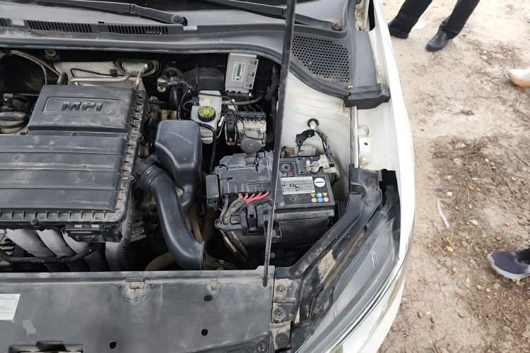 Used Volkswagen Santana 2018 1.5L Manual Fashion Edition Engine Bay Left