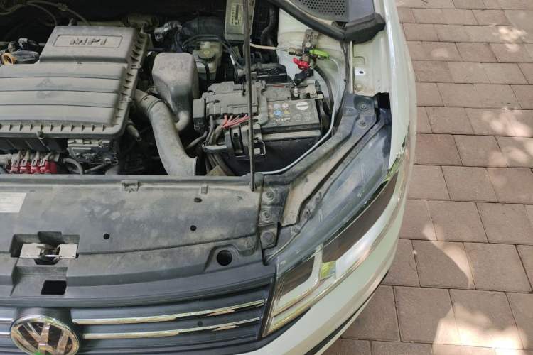 Used Volkswagen Santana 2018 1.5L Automatic Fashion Edition Engine Bay Left