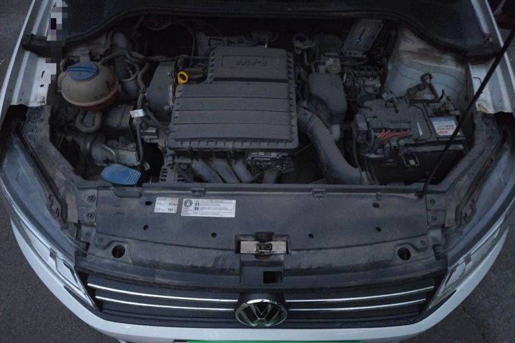 Used Volkswagen Santana 2018 1.5L Manual Fashion Edition Engine Bay