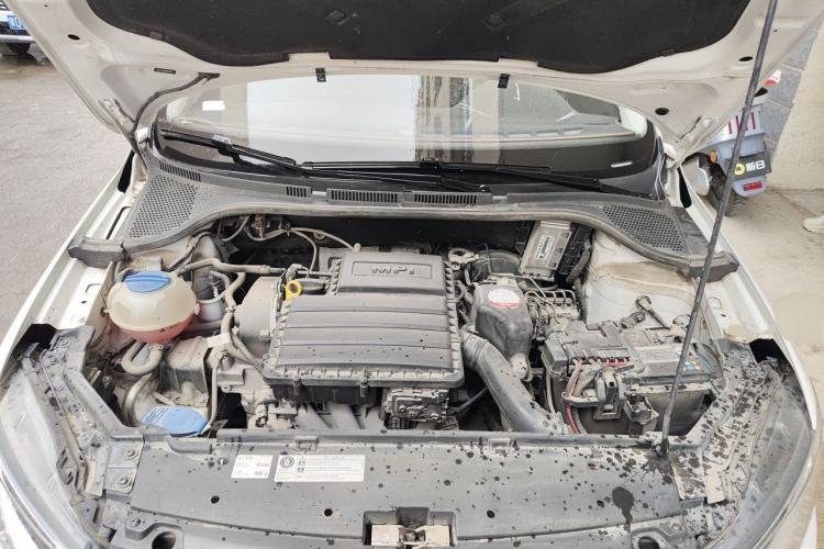 Used Volkswagen Santana 2018 1.5L Manual Fashion Edition Engine Bay