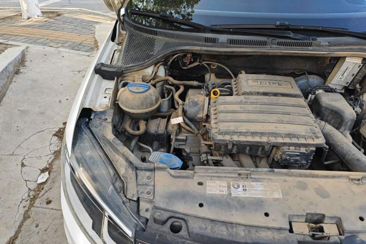 Used Volkswagen Santana 2018 1.5L Automatic Comfort Edition Engine Bay Right