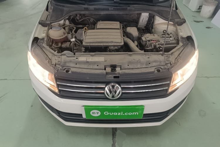 Used Volkswagen Santana 2018 1.5L Manual Fashion Edition Engine Bay