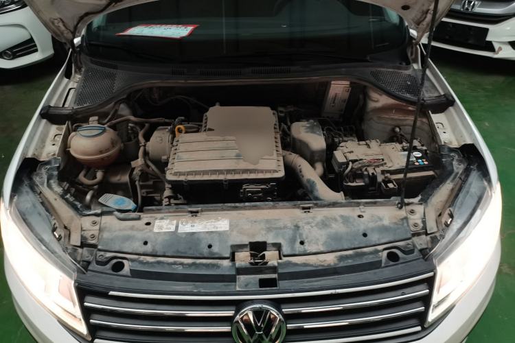 Used Volkswagen Santana 2018 1.5L Manual Fashion Edition Engine Bay