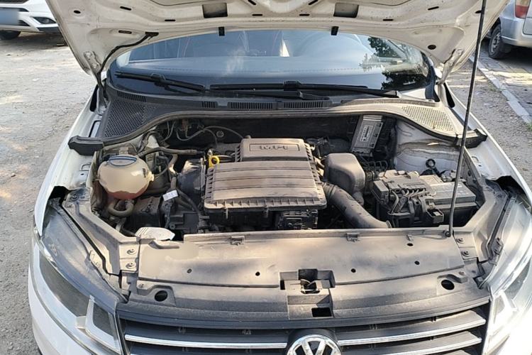 Used Volkswagen Santana 2018 1.5L Manual Fashion Edition Engine Bay