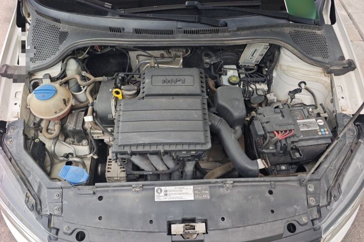 Used Volkswagen Santana 2018 1.5L Manual Fashion Edition Engine Bay