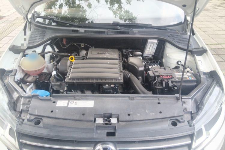 Used Volkswagen Santana 2018 1.5L Manual Fashion Edition Engine Bay