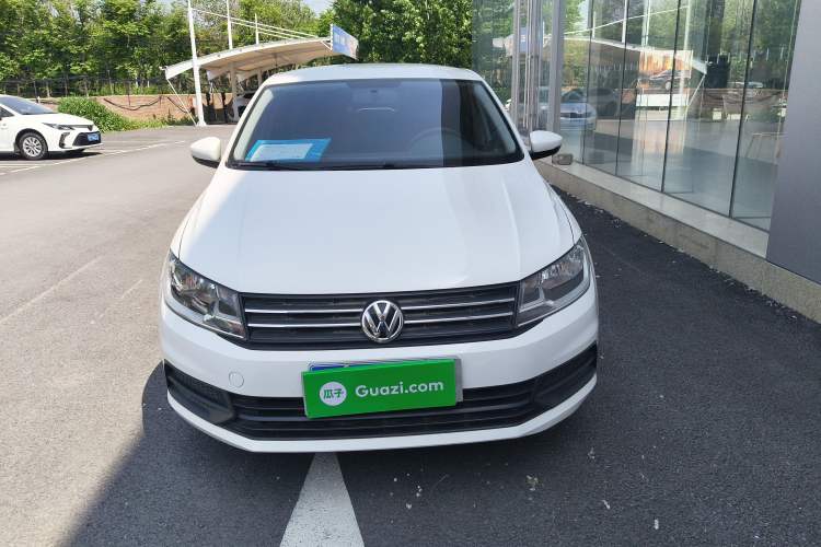 Used Volkswagen Santana 2018 1.5L Automatic Fashion Edition Exterior 1
