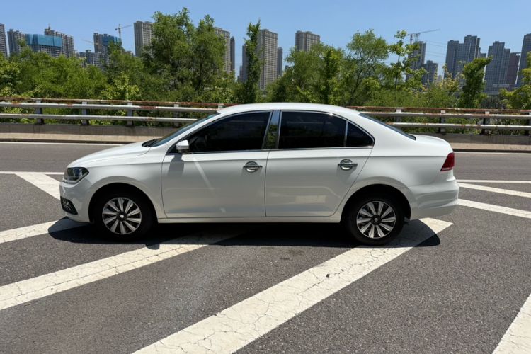 Used Volkswagen Santana 2018 1.5L Automatic Fashion Edition Exterior 2