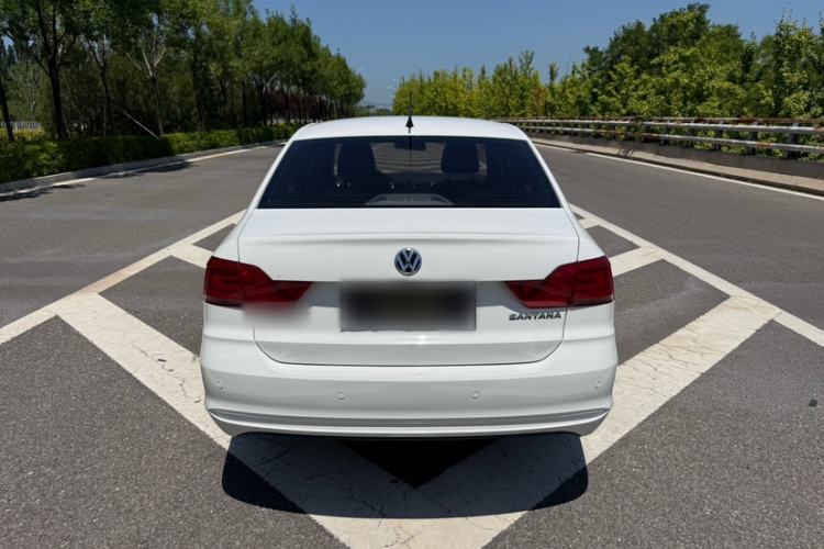 Used Volkswagen Santana 2018 1.5L Automatic Fashion Edition Exterior 3