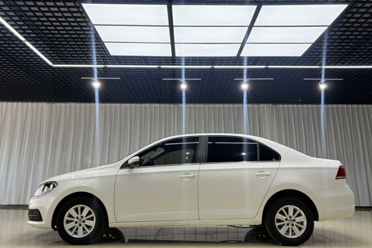 Used Volkswagen Santana 2018 1.5L Automatic Fashion Edition Exterior 3