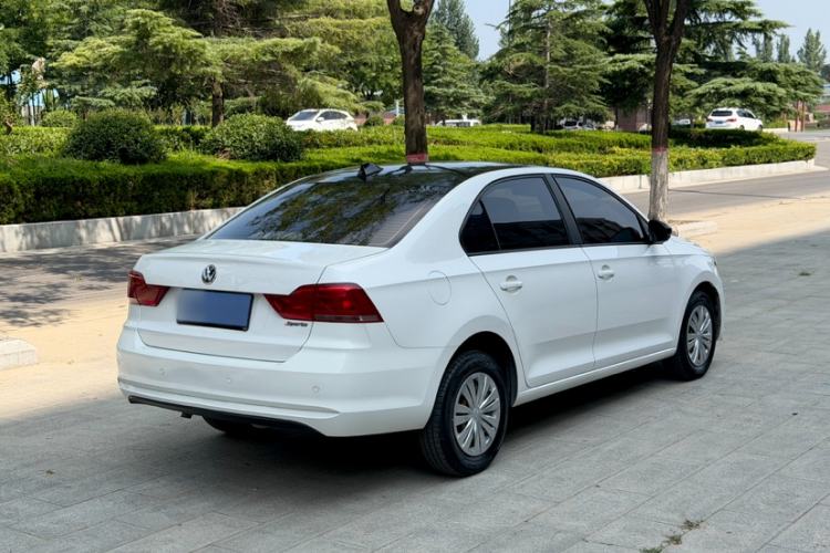 Used Volkswagen Santana 2018 1.5L Automatic Fashion Edition Exterior 3